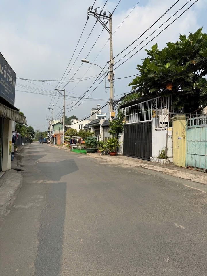 Đất nền Hóc Môn 555m² giá 12.5 tỷ - Sát khu du lịch sinh thái