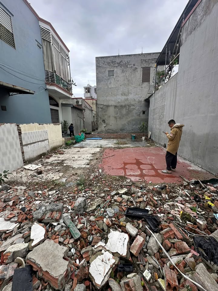 Đất Phường Hồng Bàng, TP.Hải Phòng 89,4m² giá 3,7 tỷ - Sổ đỏ chính chủ, vị trí đắc địa!