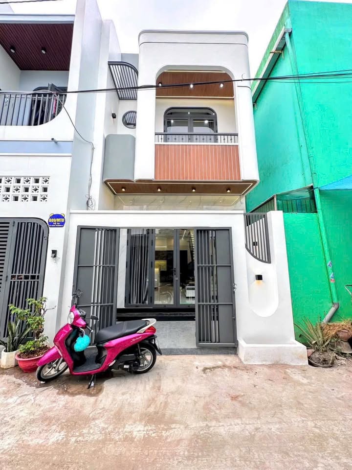 Nhà chính chủ KDC Mặt Trời Đỏ, Cần Thơ 67.5m² giá 3.75 tỷ - Tiện nghi đầy đủ, gần bệnh viện!