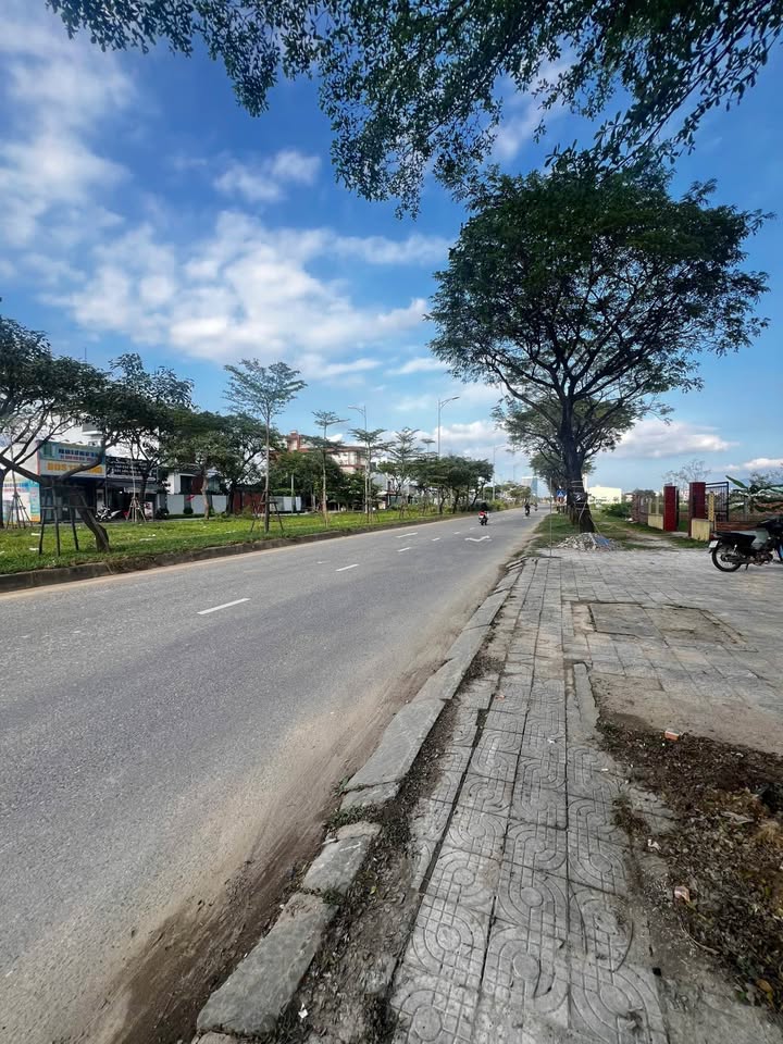 Căn hộ dịch vụ Dragon Smart City Đà Nẵng 120m² giá 20 triệu - Đầu tư sinh lời ngay!