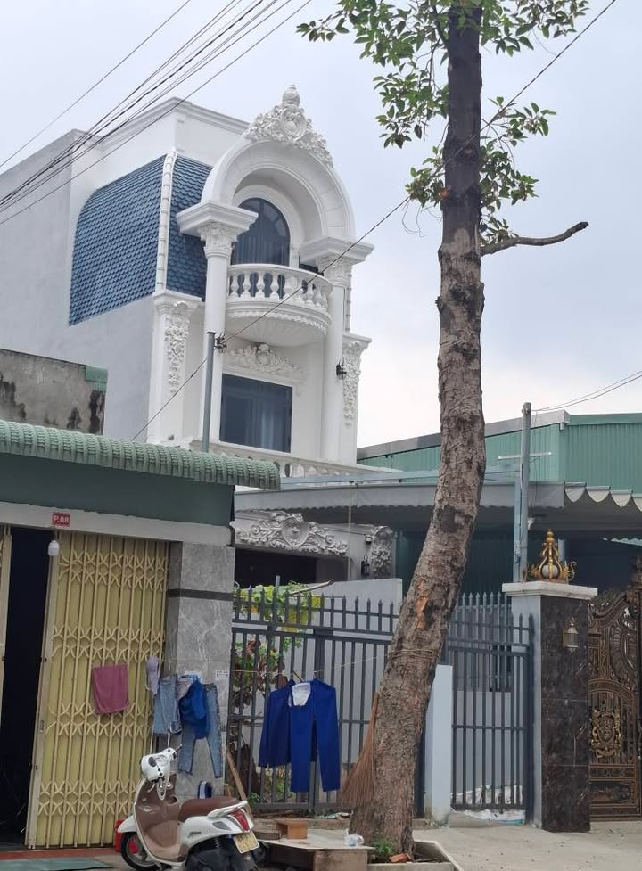 Đất nền Phường Phú Tân 83m² giá 2.75 tỷ - Vị trí đắc địa bên tòa tháp đôi!