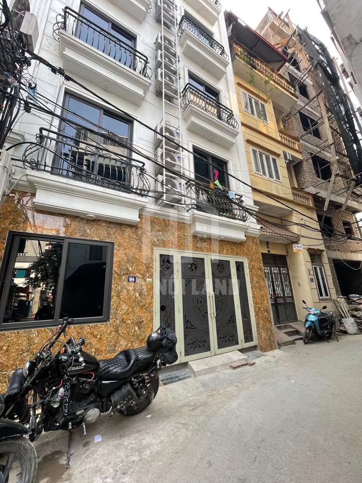 Căn hộ Đức Diễn 56m² giá 15 tỷ - Đầu tư sinh lời với 18 phòng khép kín!