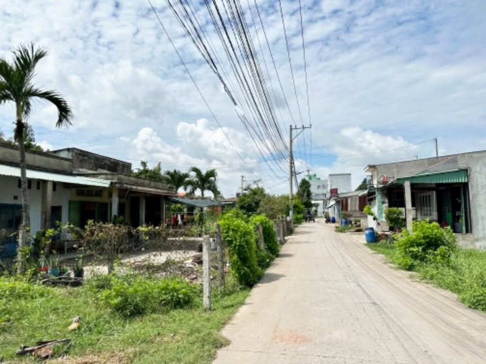 Lô đất 10x50m tại KCN Minh Hưng, chỉ 220 triệu - Sổ hồng sẵn sàng sang tên!