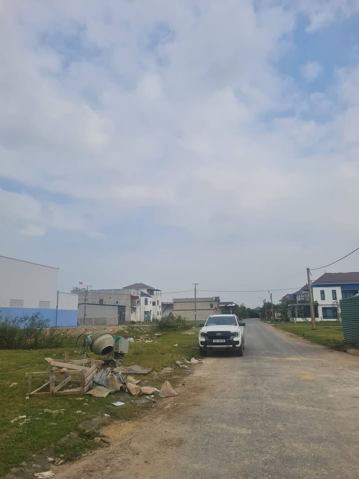 Đất nền Khu Cô Cô Len, Phường Ba Đồn, 2184m² giá 2.8 tỷ - Đầu tư sinh lời cao!