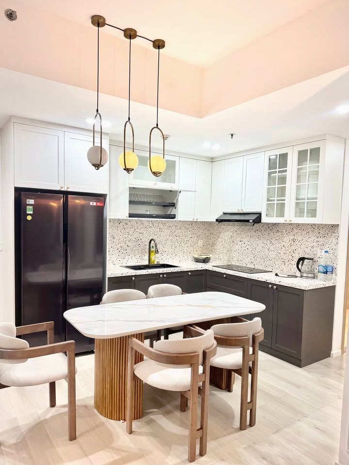 Căn hộ 2PN Lumière Quận 9, 72m² giá 15 triệu - View sông thoáng mát, đầy đủ tiện nghi!