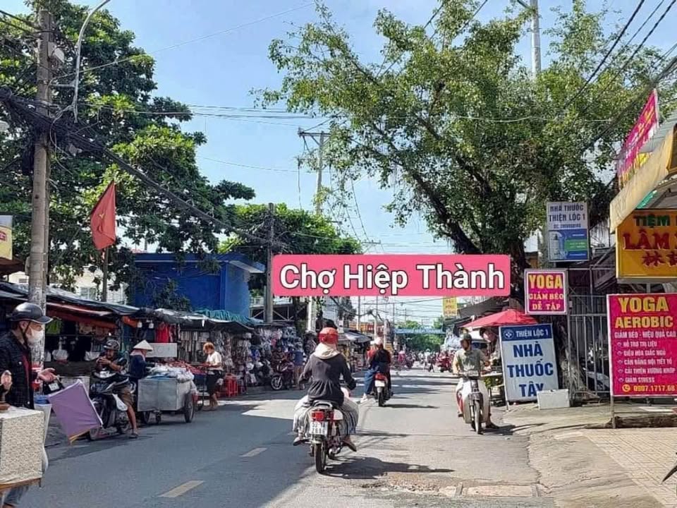 Nhà mặt tiền đường 8m Phường Hiệp Thành, Quận 12, 108m² giá 5.5 tỷ - Chính chủ cần bán gấp!