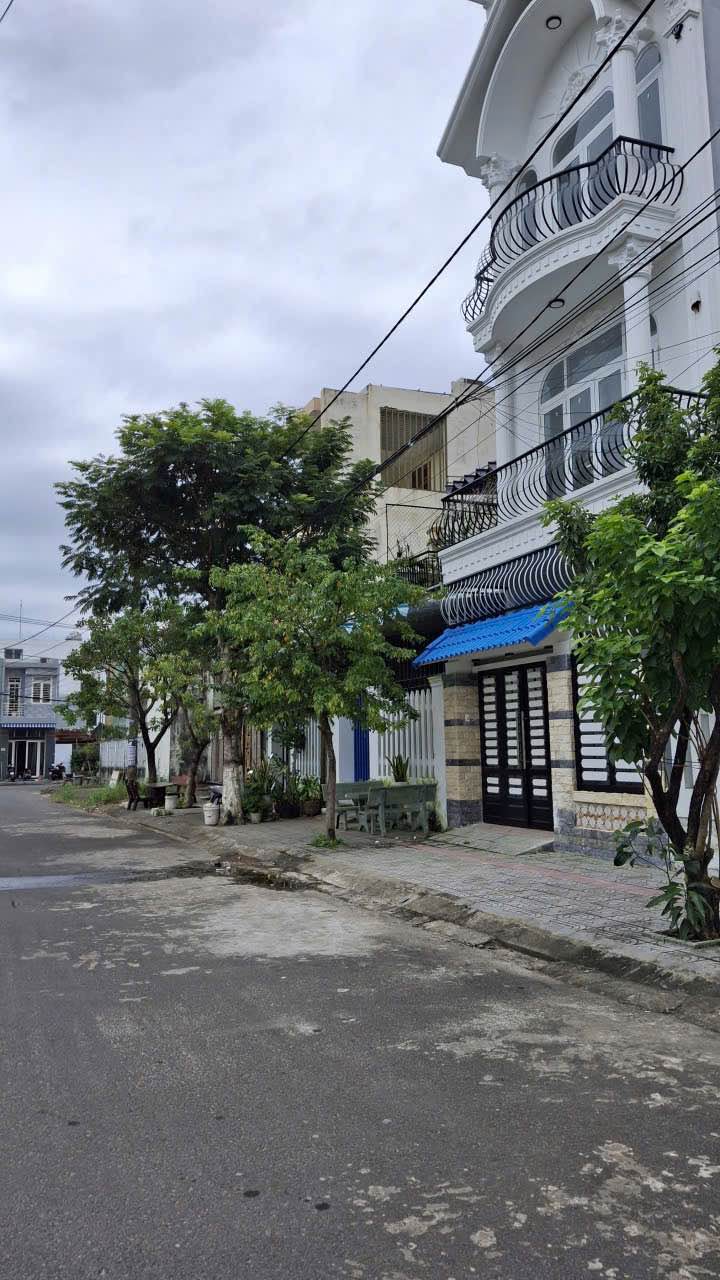 Lô đất Đà Sơn 6, Quận Liên Chiểu, Đà Nẵng 100m² giá 3.83 tỷ - Cơ hội đầu tư lý tưởng!