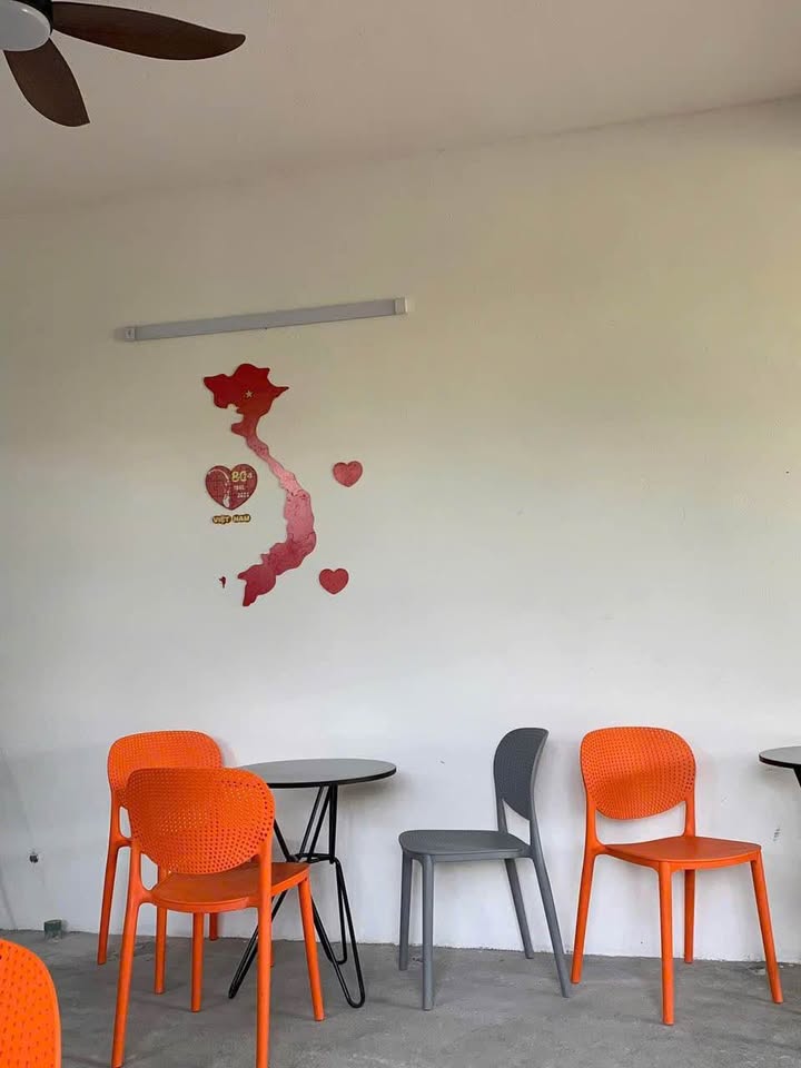 Mặt bằng cho thuê tại thôn Bàng, Xã Đại Đồng - Kinh doanh cafe và thức ăn thuận lợi!