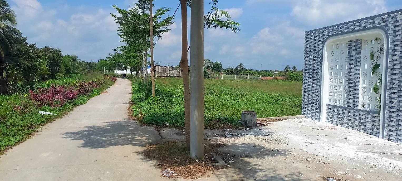 Đất nền xã Long Phước, Vĩnh Long 208.7m² giá 2.5 tỷ - Gần sông, vị trí đẹp!