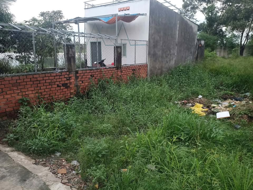 Nhà cấp 4 144m² Phường Phước Tân giá chỉ 820 triệu - Cơ hội đầu tư tuyệt vời!