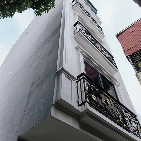 Nhà mới Tân Lập Thái Nguyên 38m² giá thỏa thuận - Ô tô cách 10m, gần chợ!