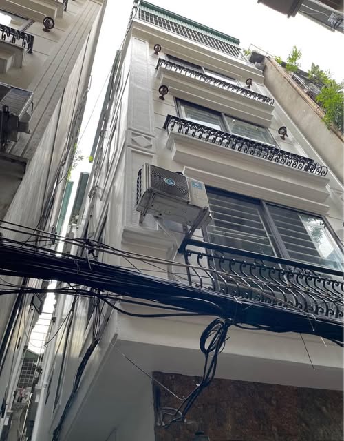 Nhà phố Phạm Văn Đồng 44m² giá tốt - Lô góc, thang máy, xây mới 6 tầng!