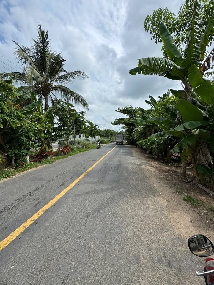 Đất thổ cư 3360m² Hậu Sau Long Sơn, Giá 4.3 tỷ - Cơ hội đầu tư tuyệt vời!