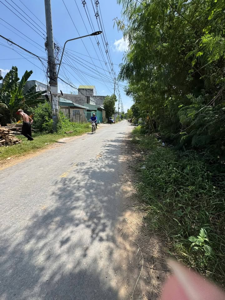 Nhà mặt tiền Nguyễn Tri Phương, Tân Châu 90m² giá 1 tỷ - Chính chủ, thương lượng!