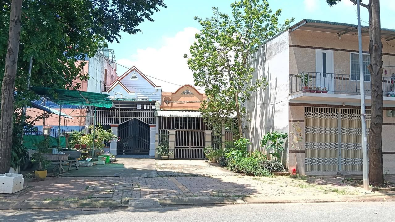 Nhà riêng Phường Tân Thành, Quận Tân Phú 144m² giá 2.1 tỷ - Cần bán gấp!