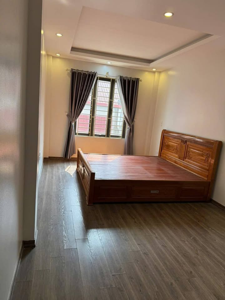 Nhà nguyên căn 5 tầng tại ngõ 55 Nguyễn Đạo An, 35m² - Đủ nội thất, vào ở ngay!