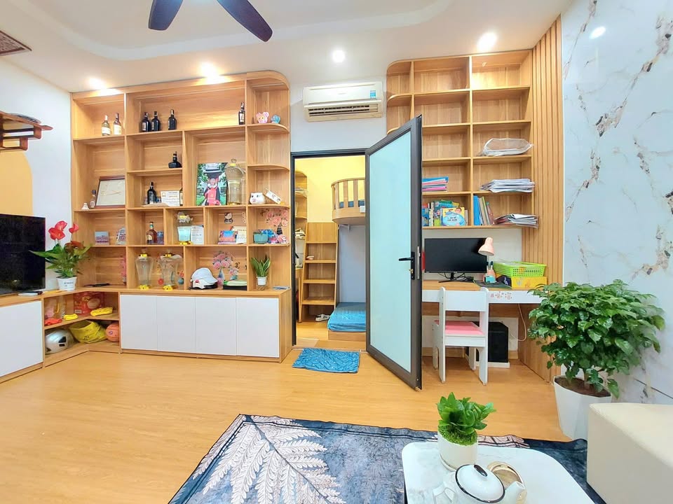 Căn hộ tập thể Hai Bà Trưng 60m² giá thỏa thuận - Chính chủ bán ngay!