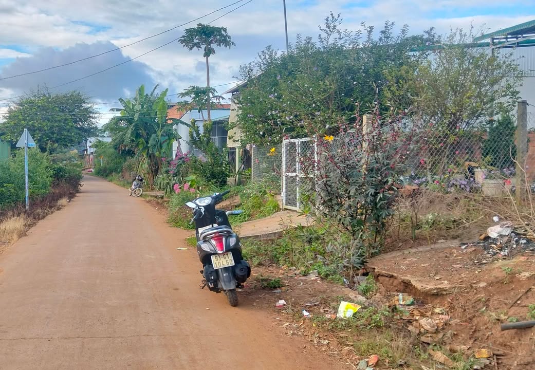 Đất nền thổ cư xã Quảng Lập 520m² giá 800 triệu - Sổ hồng chính chủ sẵn sàng giao dịch!