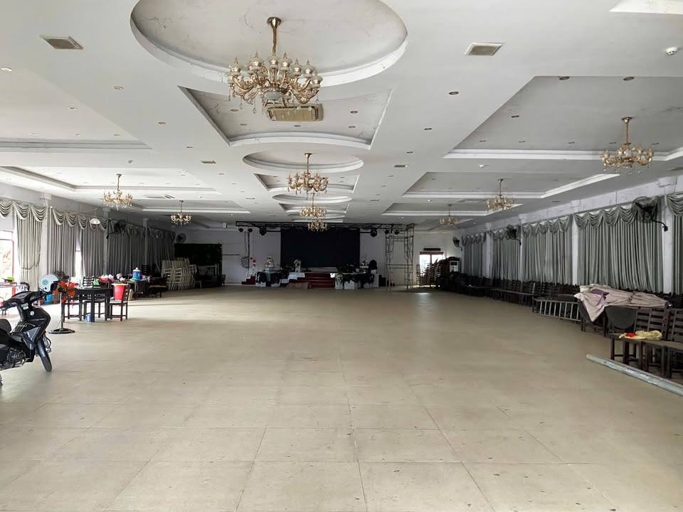 Mặt bằng kinh doanh tại Cát Tân, Phù Cát 3500m² - Cơ sở vật chất đầy đủ!