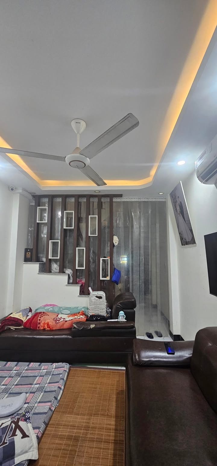 Nhà 3 tầng KĐT GLEXIMCO Lê Trọng Tấn 35m² - Bán nhanh Tết giá ưu đãi!