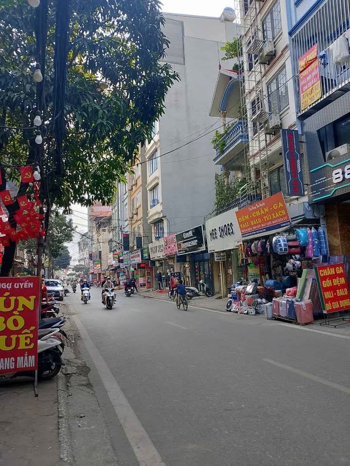 Nhà mặt phố Mỹ Đình 175m² giá 13.5 tỷ - Đẳng cấp vị trí vàng