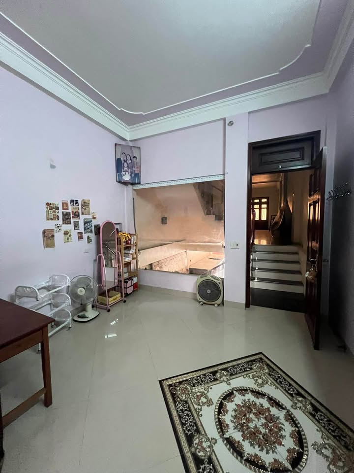 Nhà 4 tầng mặt đường Trương Chinh, Nam Định 82m² giá 10.8 tỷ - Kinh doanh đa ngành nghề!