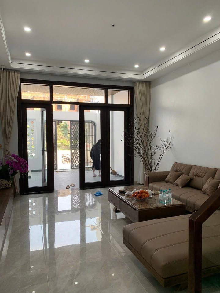 Nhà đẹp TĐC Núi Long, Thanh Hóa 91m² giá 6 tỷ - Sẵn sàng vào ở ngay!