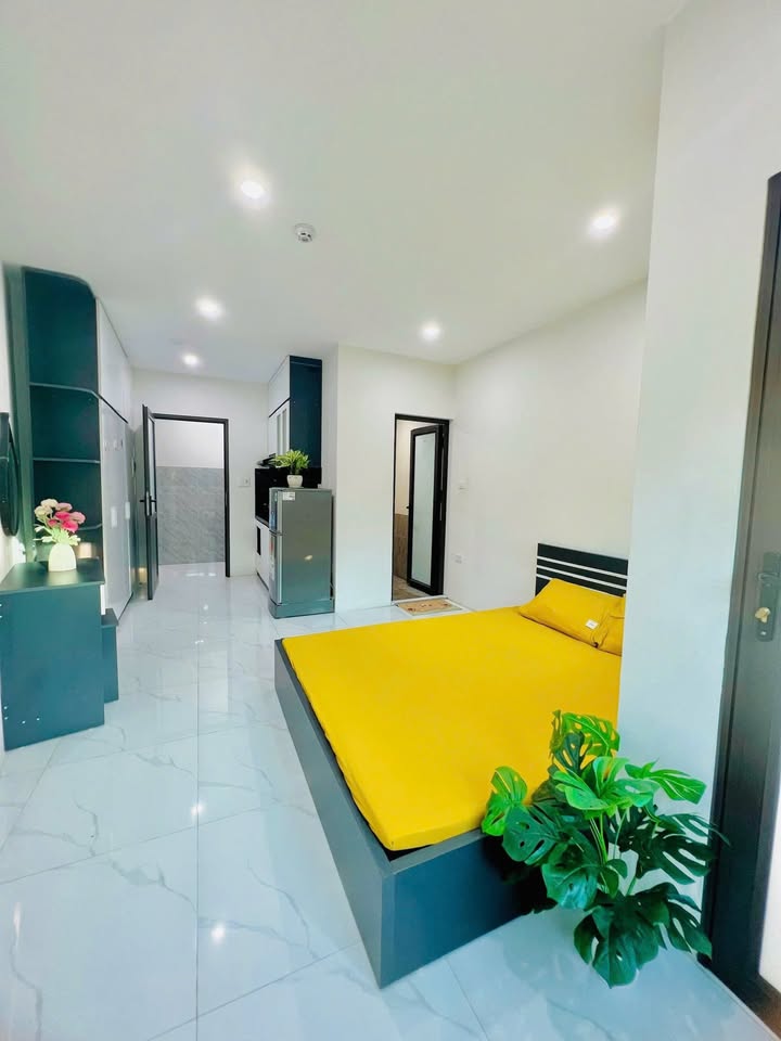 Phòng cho thuê Cầu Diễn 20m² giá 3.6 triệu - Nội thất đầy đủ, ban công riêng