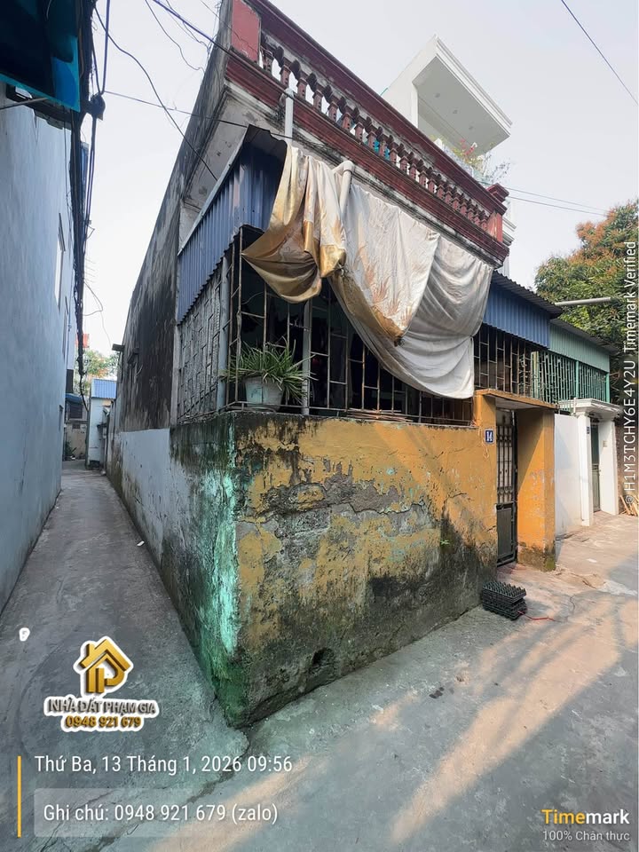 Đất lô góc Trần Quang Khải 61,4m² giá 2 tỷ - Ô tô đỗ cửa, gần hồ mát mẻ!