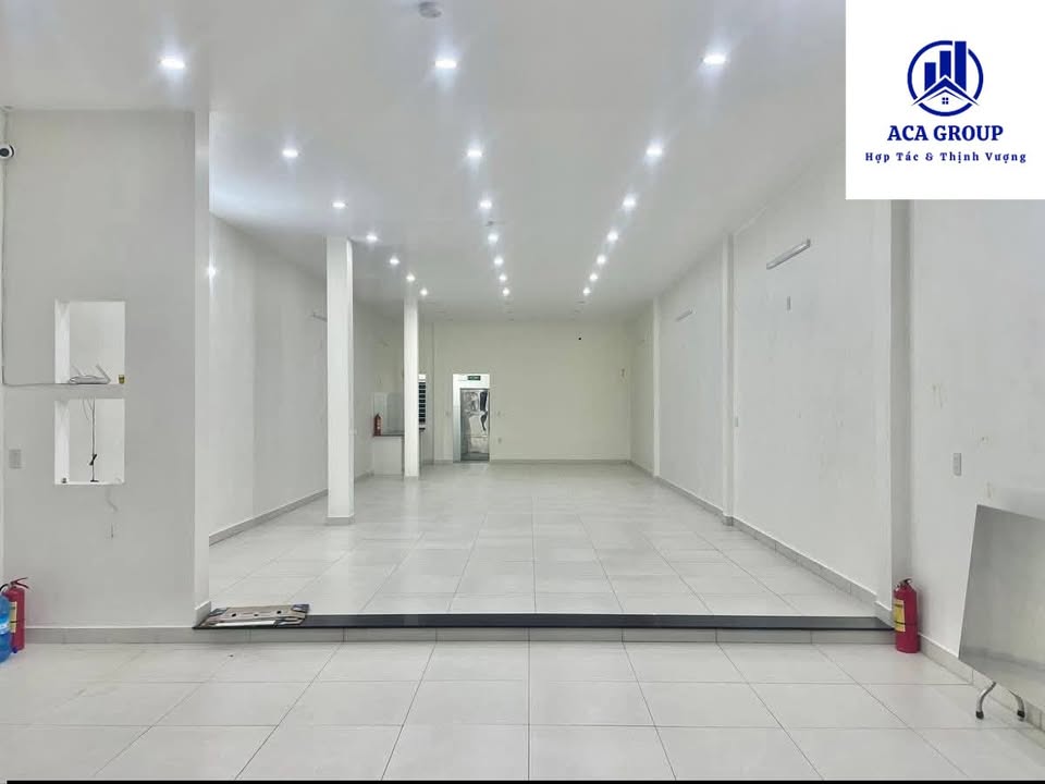Cho thuê mặt bằng mặt tiền KQH Bàu Vá TP Huế 140m² - Nhà mới, vị trí đẹp!