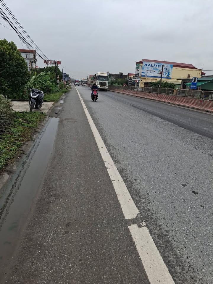 Bán FrontHouse Quốc lộ 1A, Thanh Liêm, Hà Nam 200m² - Kinh doanh sầm uất!