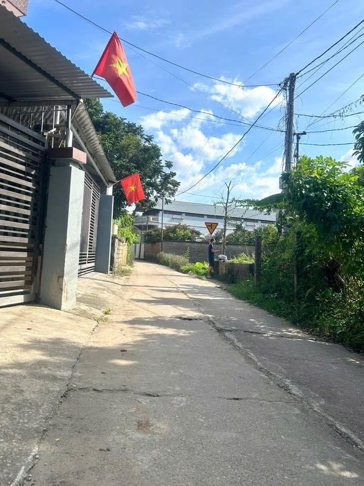 Đất thổ cư 160m² Đường Động Lực, Thái Nguyên - Sổ đỏ chính chủ, giá chỉ 2 tỷ!