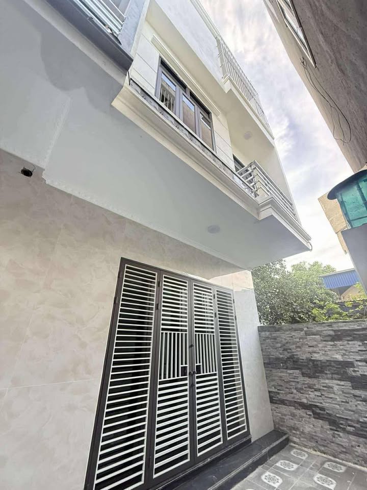 Nhà 3 tầng tại khu vực Phù Nghĩa - Đông Mạc, 48m² giá 2.08 tỷ - Đầu tư sinh lời!