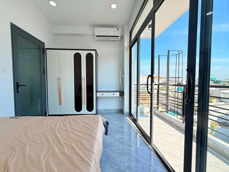Căn hộ cho thuê hẻm xe rộng Phan Huy Ích, Gò Vấp - Full nội thất, thang máy tiện nghi!