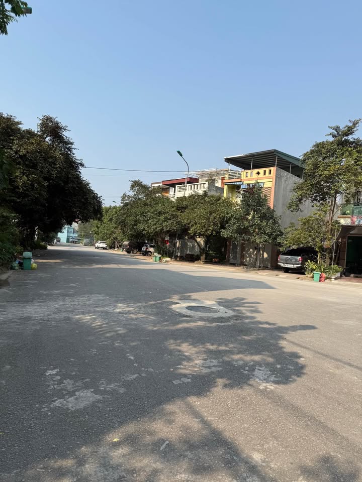 Lô đất 80m² Phường Nam Ngạn - Cách chung cư chỉ 20 bước chân!