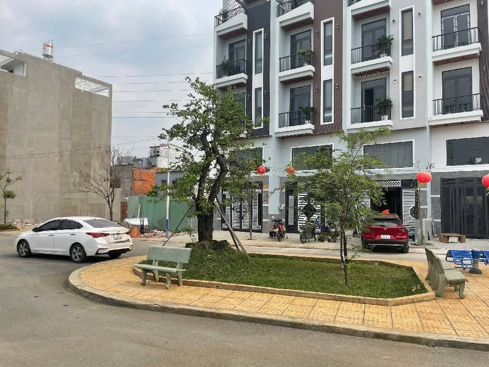 Đất Tô Ngọc Vân Q12 69m² giá 5.5 tỷ - Cơ hội đầu tư tuyệt vời!