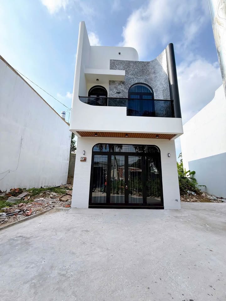 Nhà trệt lầu mới xây tại hẻm 311 Nguyễn Văn Cừ, Cái Khế, 54m² giá 3.45 tỷ - Thương lượng nhẹ!