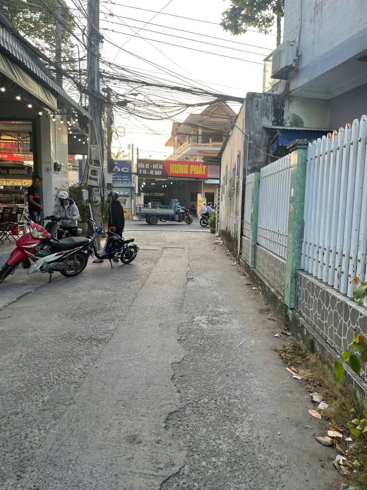 Nhà trọ 1 tầng Phường 6, Cao Lãnh 200m² giá 3.8 tỷ - Đầu tư sinh lời cao!