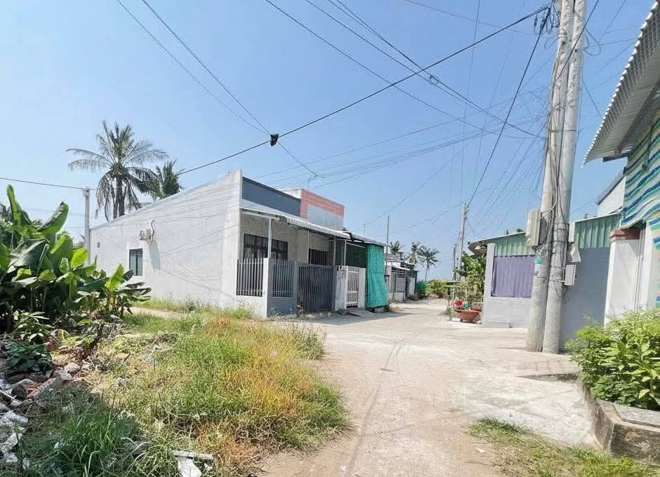 Bán đất nền hẻm góc 3 mặt tiền tại Rạch Giá 74.79m² giá 820 triệu - Cơ hội đầu tư hấp dẫn!