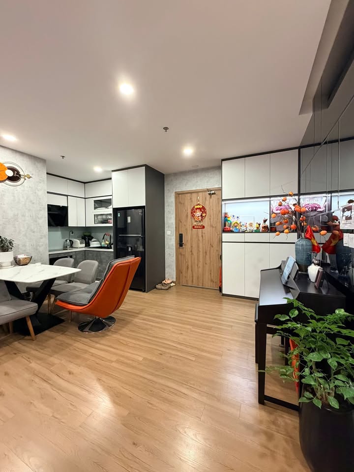 Căn hộ Sky Oasis 68m² giá 5.1 tỷ - Thiết kế hiện đại, full nội thất!