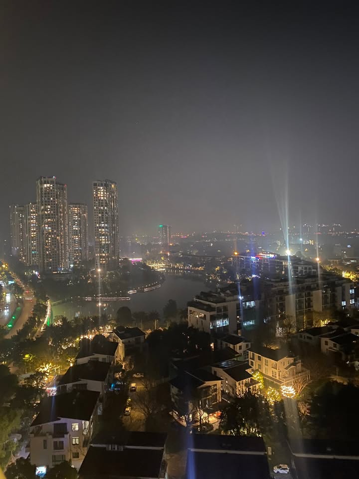 Căn hộ 1 ngủ Toà A, Văn Giang 45m² giá 3.1 tỷ - View đẹp, không gian thoáng đãng!