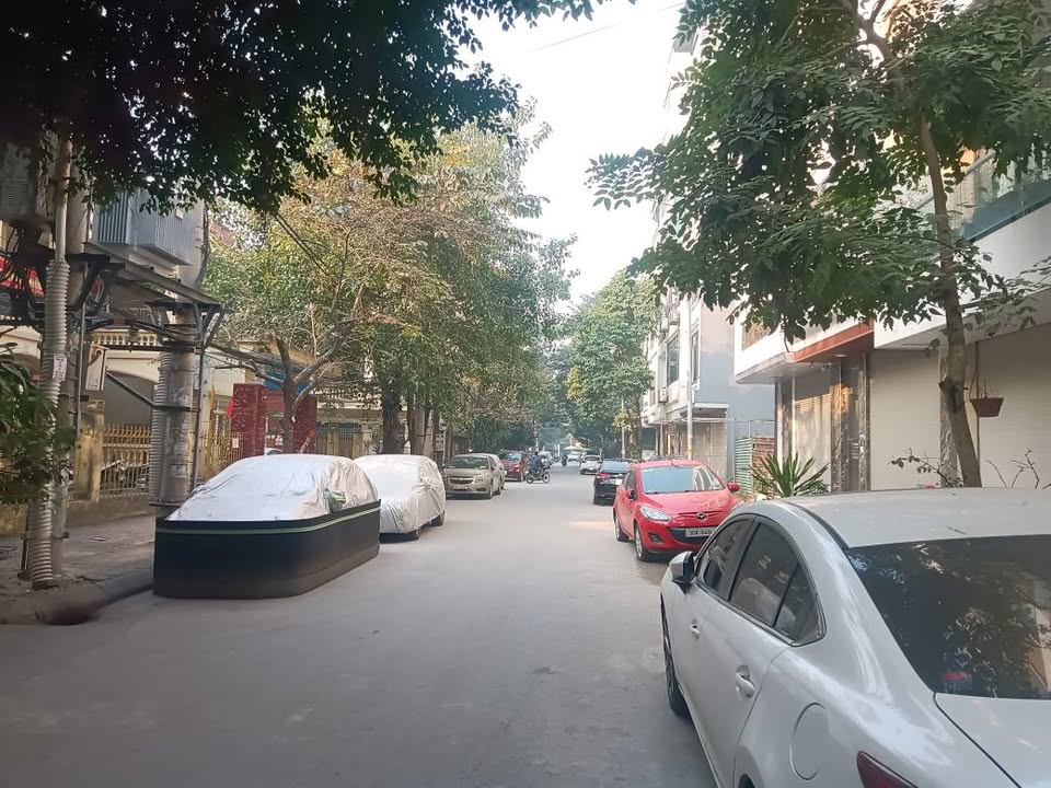 Nhà 5 tầng Mậu Lương, 32m² giá 6 tỷ - Lô góc siêu thoáng, ở ngay!