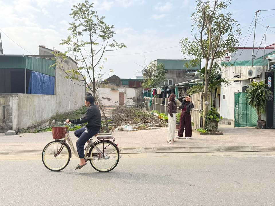 Lô đất kinh doanh Mặt Đường Nguyễn Trung Thiên 127m² giá 3 tỷ - Cơ hội đầu tư tuyệt vời!