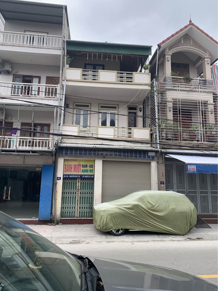 Nhà 3 tầng mặt đường Nguyễn Huy Tự, 93m² giá 6.x tỷ - Đầu tư sinh lời tốt!