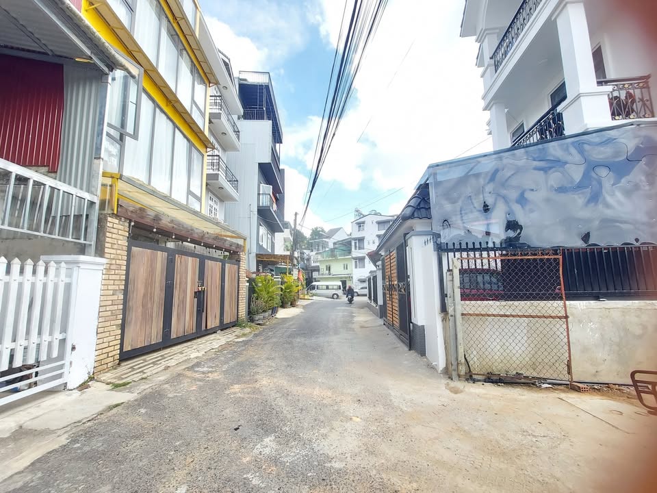 Đất xây dựng 55m² Phù Đổng Thiên Vương, P8 Đà Lạt giá 3.3 tỷ - Sổ hồng chính chủ!