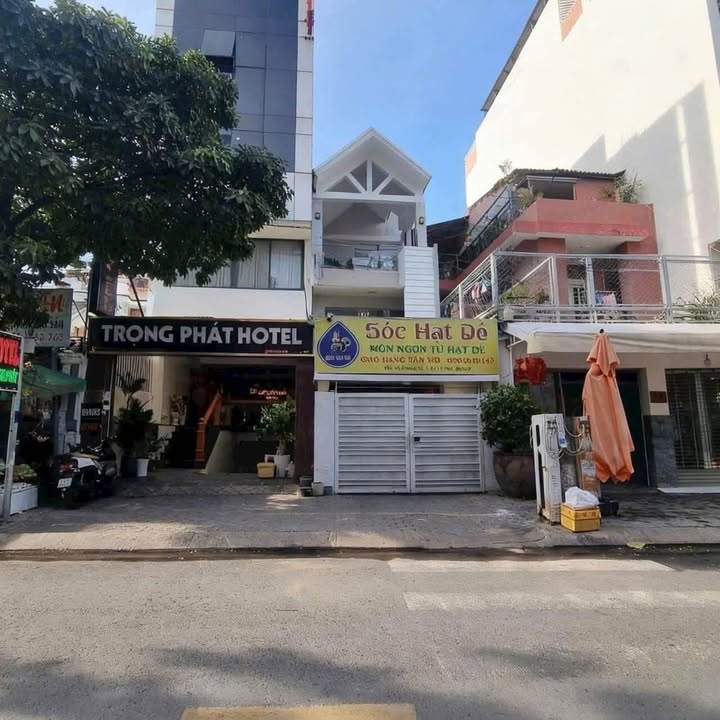 Nhà mặt tiền kinh doanh đường số, Quận 7 80m² giá 13.3 tỷ - Sổ hồng riêng hoàn công đầy đủ!