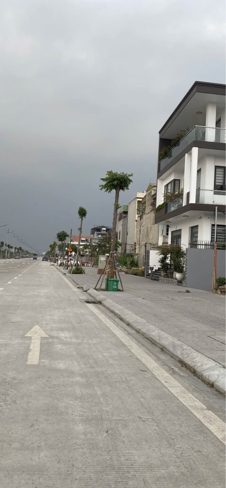 Nhà 3 Tầng Lideco Hạ Long 97m² giá 3.65 tỷ - Sẵn sàng vào ở!