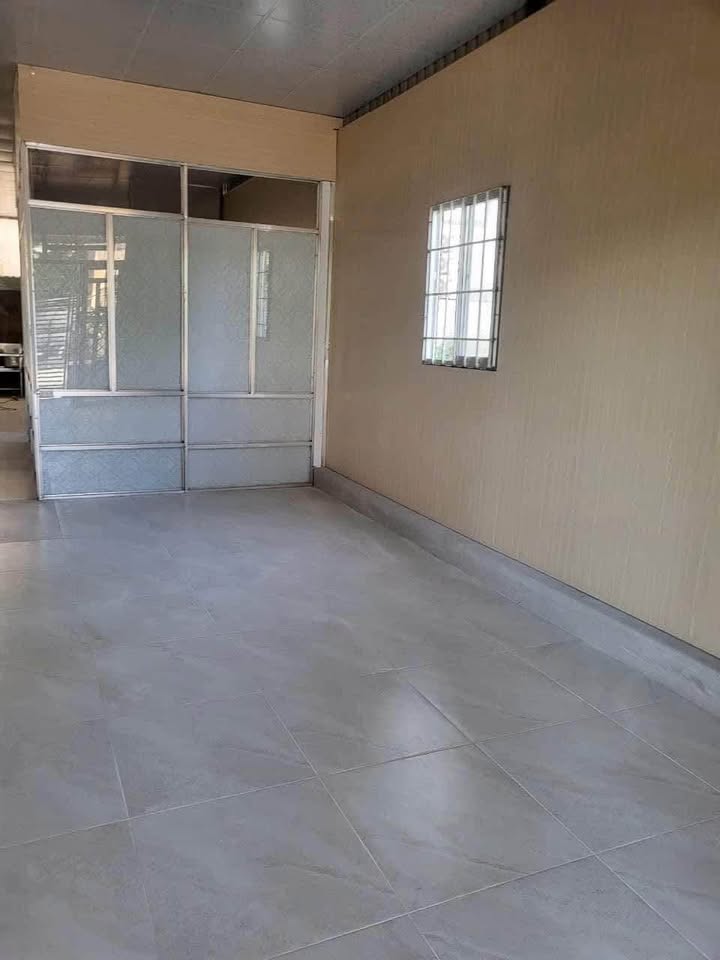 Nhà nguyên căn cho thuê tại TDC Vạn Hạnh, Gò Vấp 1PN giá 3 triệu - Không thể bỏ lỡ!