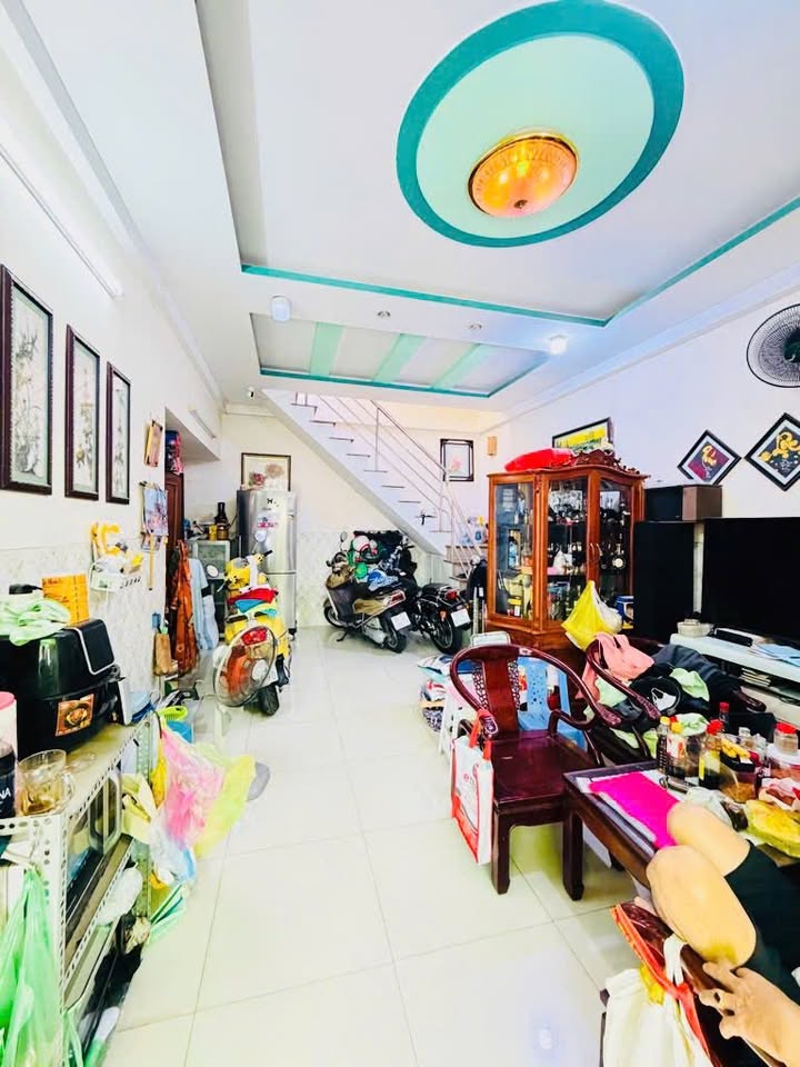 Nhà đẹp 2 tầng Lê Quang Định, Bình Thạnh 40m² giá chỉ 5.18 tỷ - Đầu tư sinh lời!