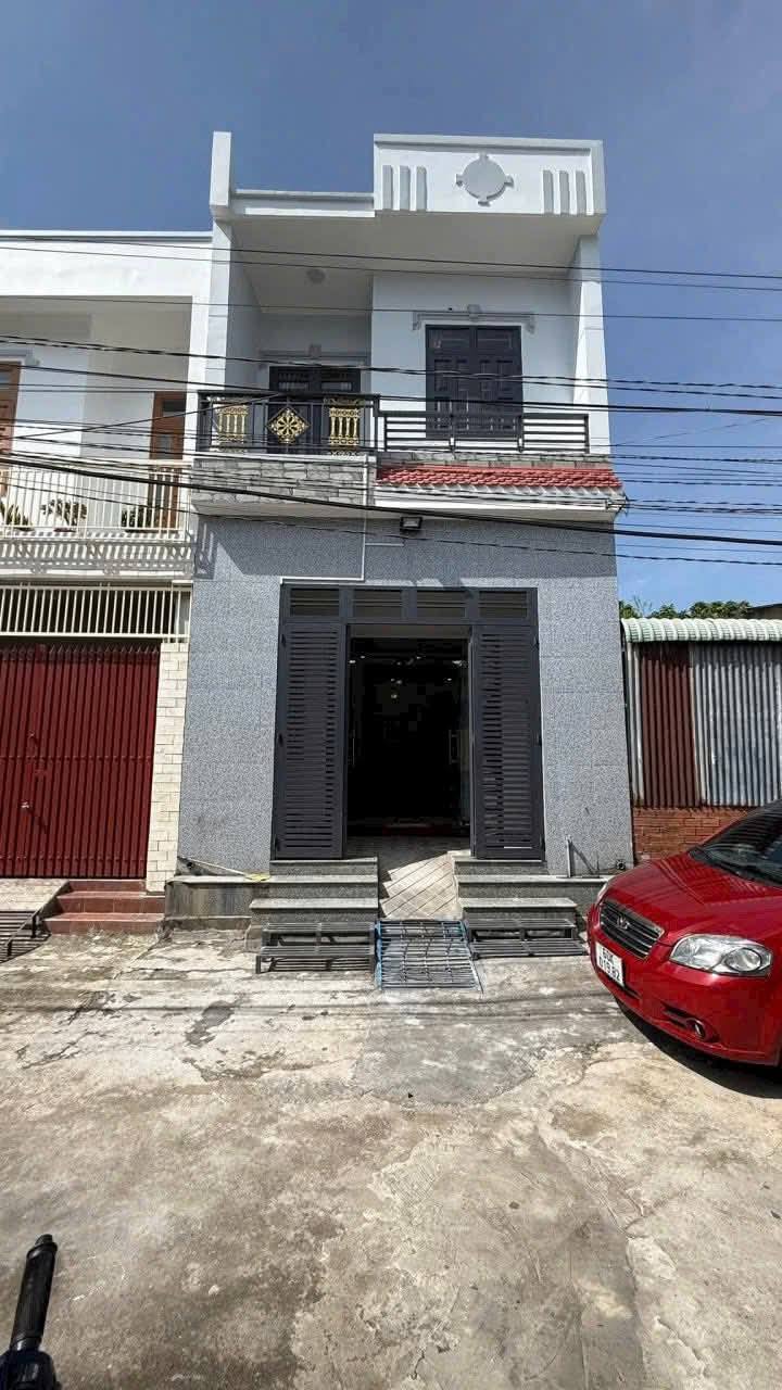 Nhà riêng Dĩ An 71.2m² giá 3 tỷ - Hướng Bắc, sổ riêng chính chủ!